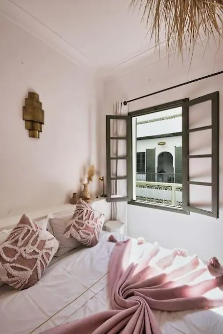 Riad Louisa Spa, And Pool Apartment Marrakesh